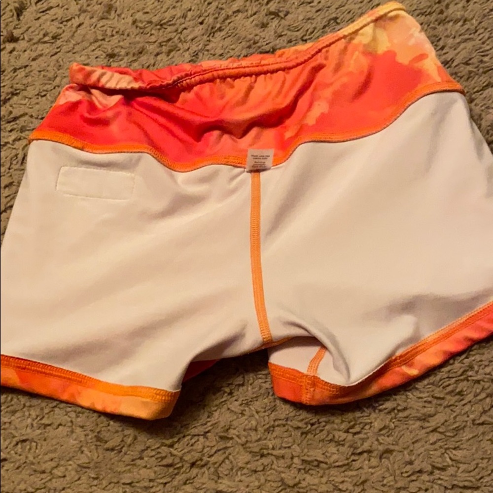 Fleo size small - Picture 6 of 6